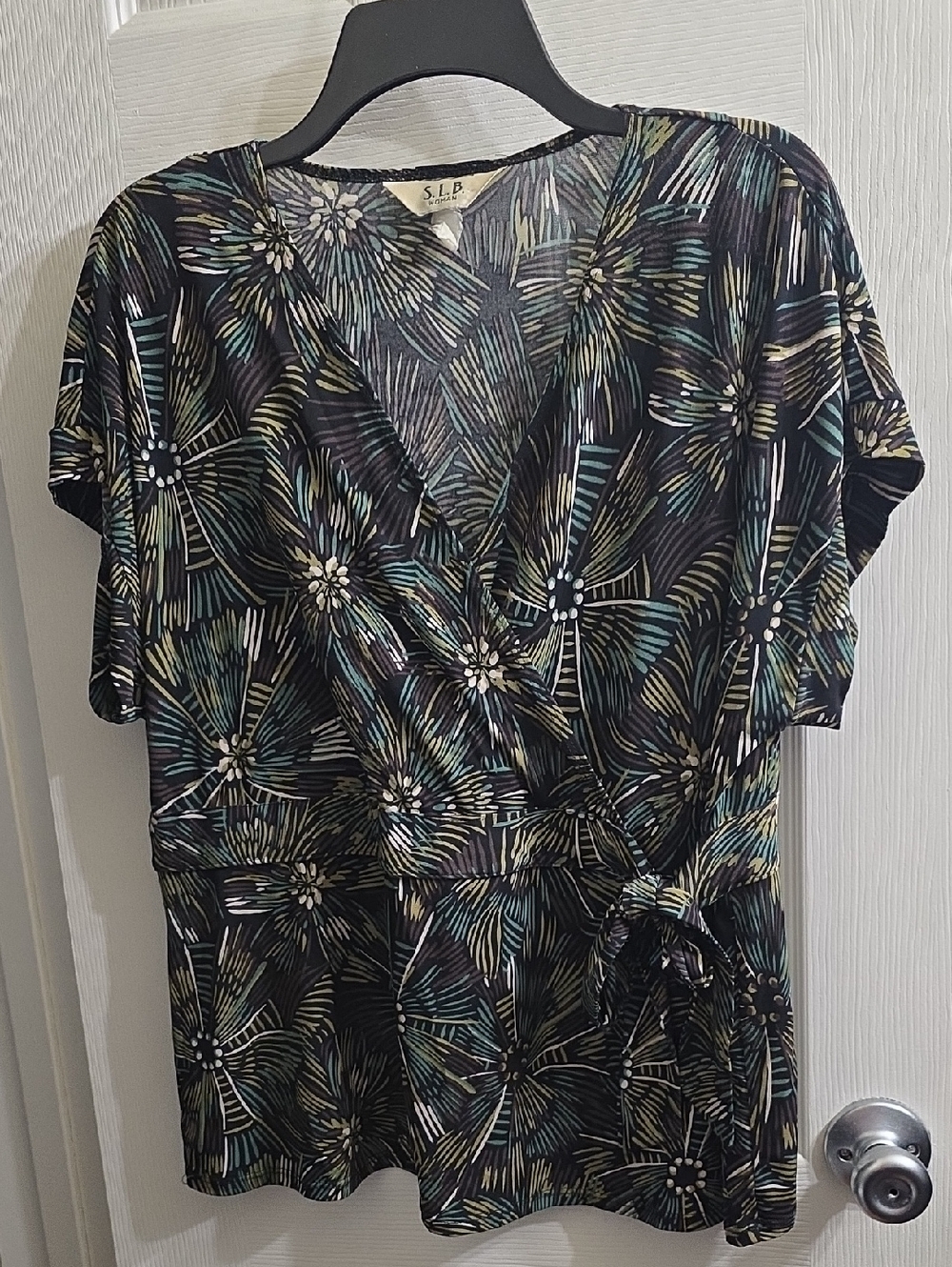 S.L.B. Black Floral-Print Wrap Blouse with Green Accents Size XL